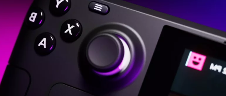 Valve Steam Deck ekranının ve kontrollerinin yakından görünümü